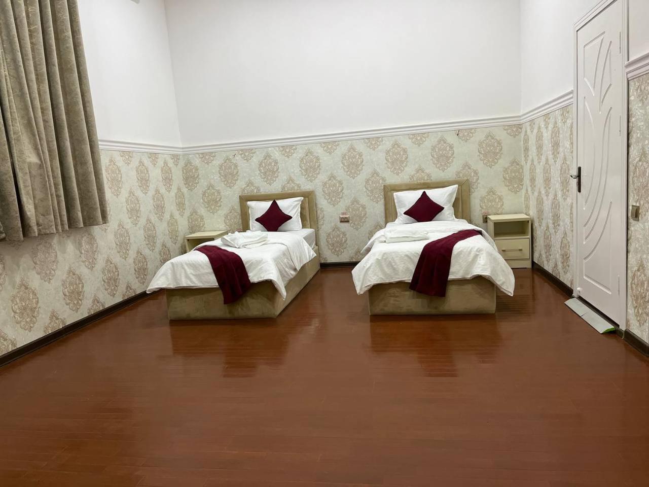 Home Alone Hotel Ташкент Екстериор снимка